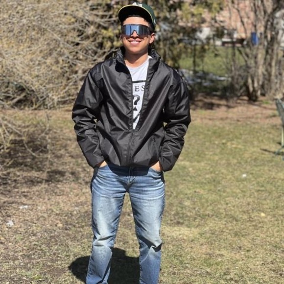 Meet your Posher, Omar - Picture 1 of 1